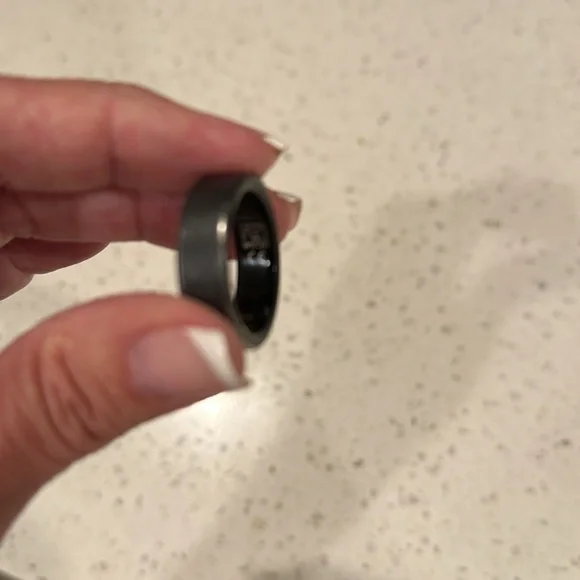 Aura ring, size 13 gen 3